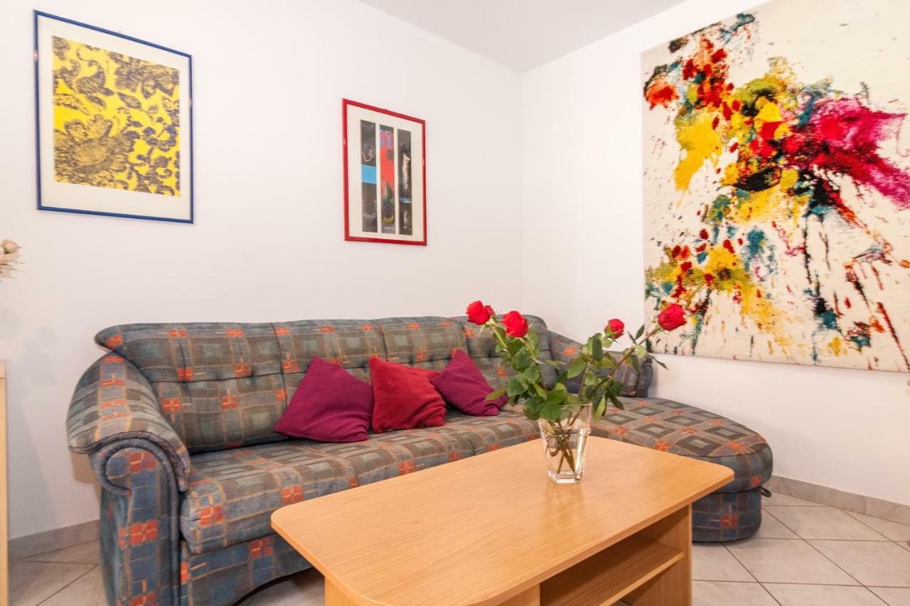 Villa California Porec Luaran gambar