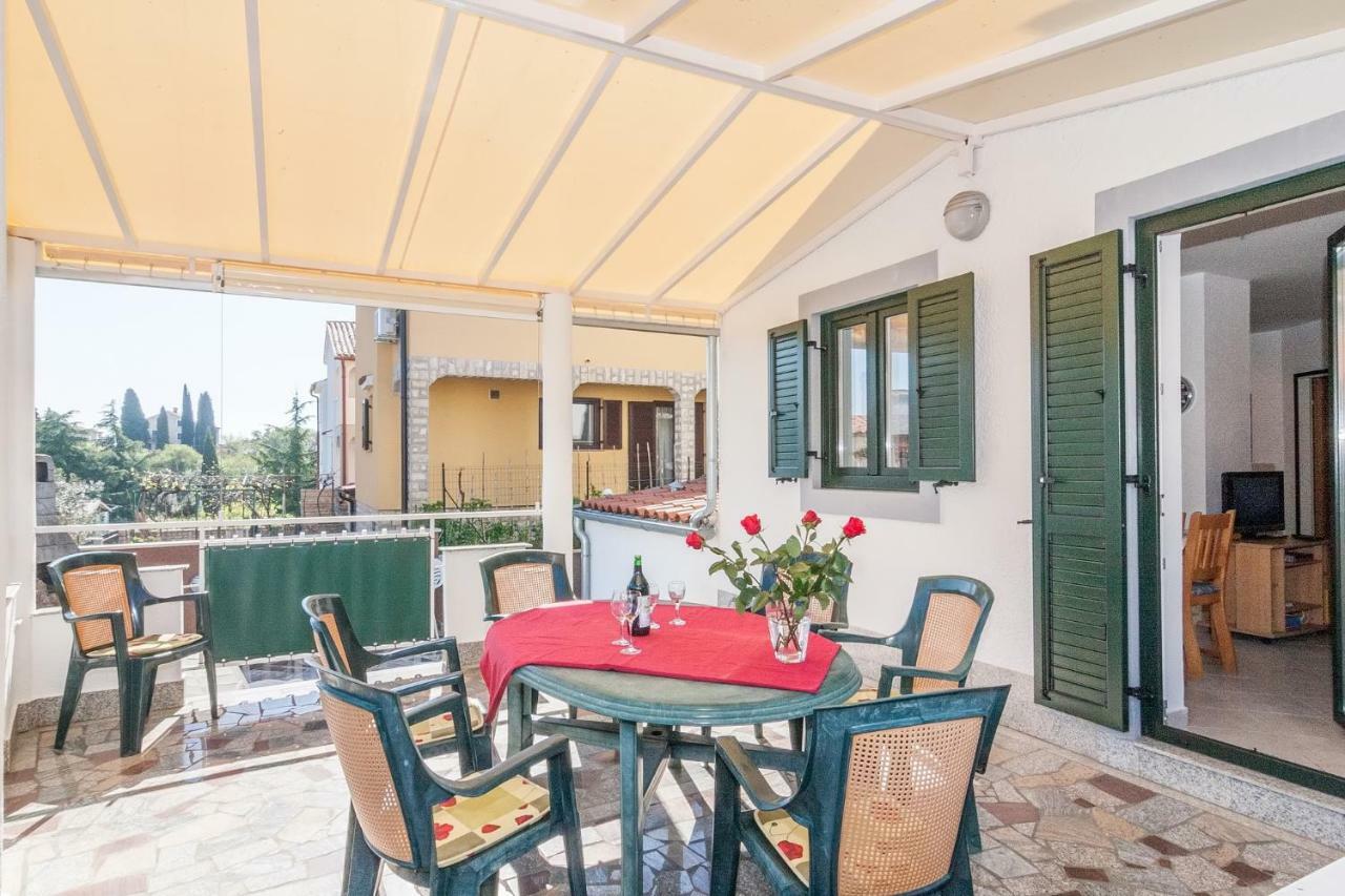 Villa California Porec Luaran gambar