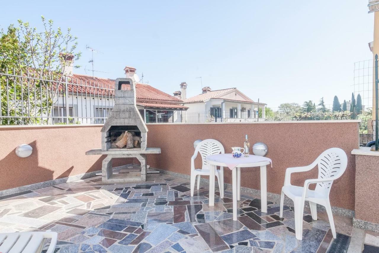Villa California Porec Luaran gambar